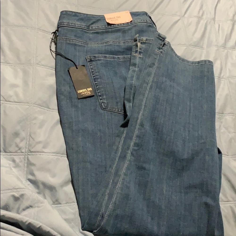NWT NYDJ Slim Straight Jeans Size 20